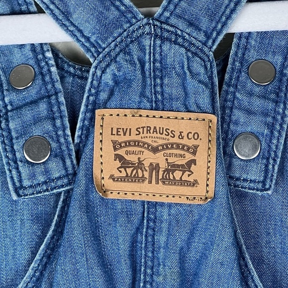 Levi’s | Girl’s Americana Denim Overall Jumper Dress Star Printed Ruffle | 18M - Picture 4 of 9